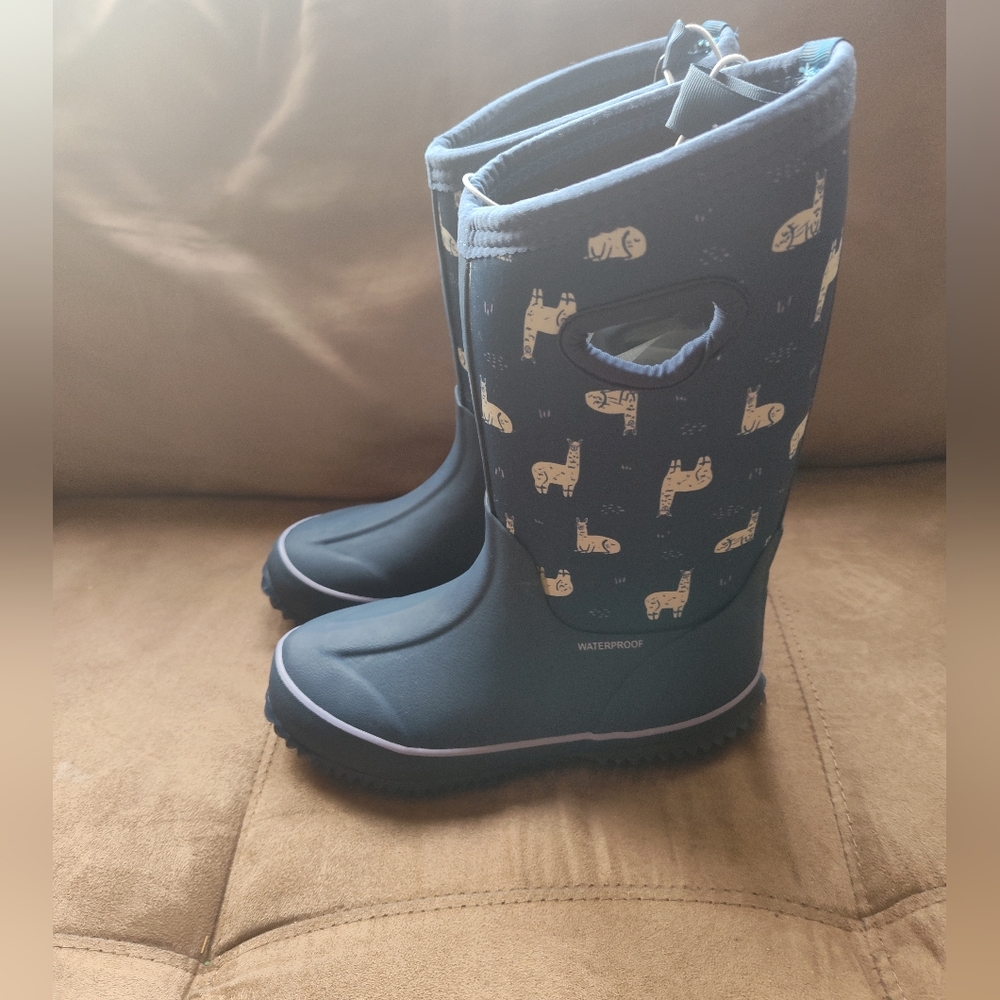NWT, Cat & Jack Navy Blue and Purple Girl Kids Boots with LLamas Print, Size 1